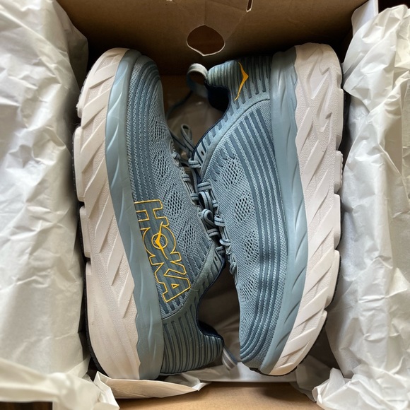 Hoka One M Bondi 6 - Picture 2 of 5